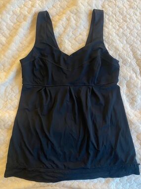 Lululemon Athetica Black Active Tank Top size 10